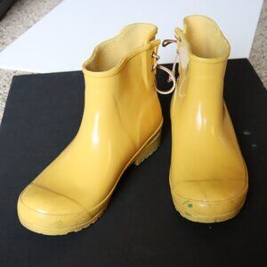 Women's Size 9 Sperry Top Sider Yellow Rubber Waterproof Garden Boots